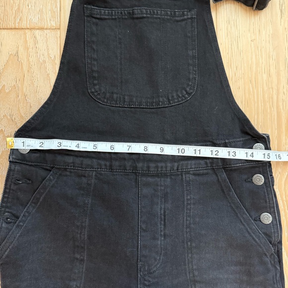 Old Navy women’s overalls black size 2‎ Carpenter utility pocket granola skater - Picture 4 of 7
